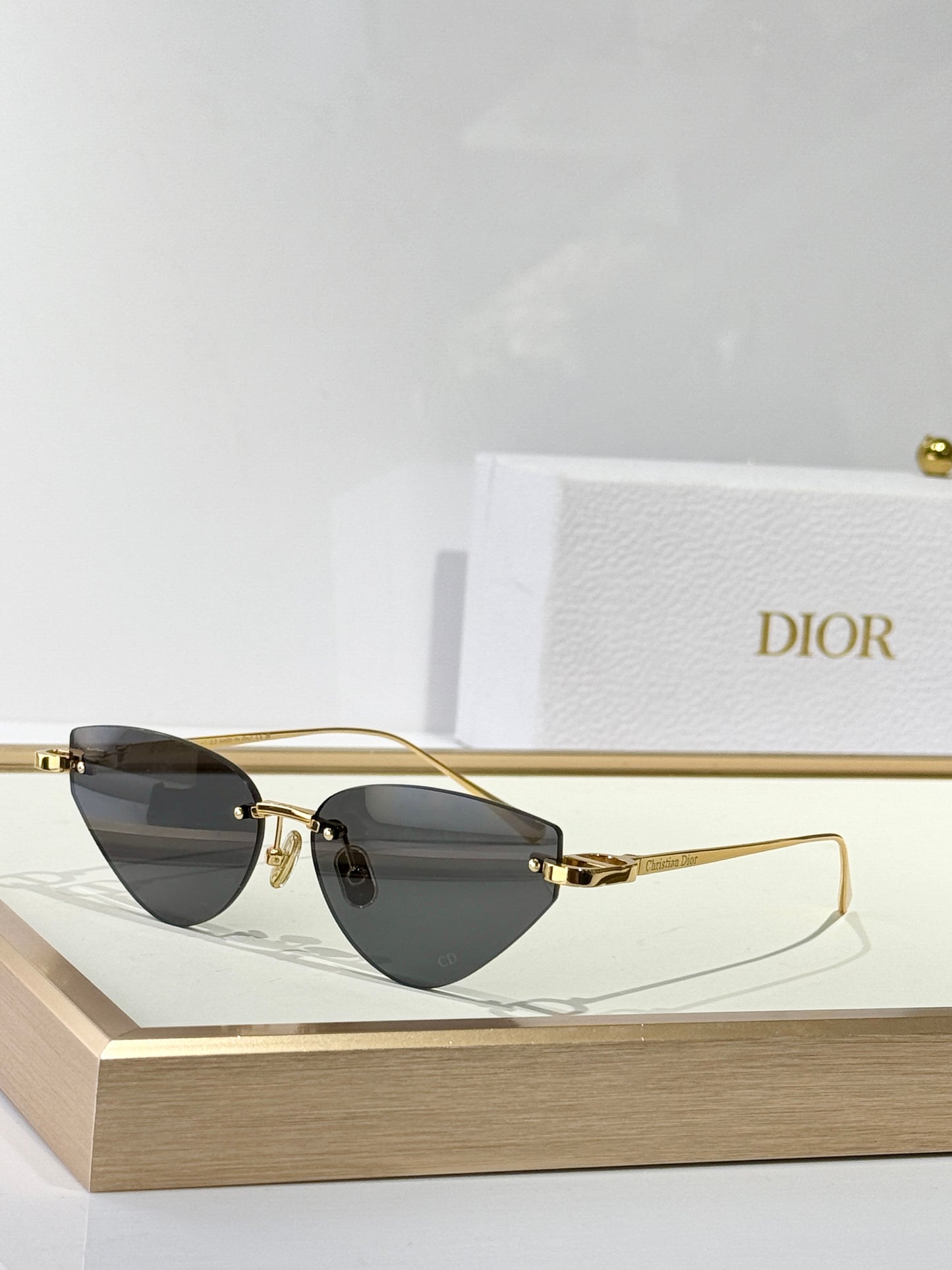 DI*R Eyewear SIZE: 57-14-135