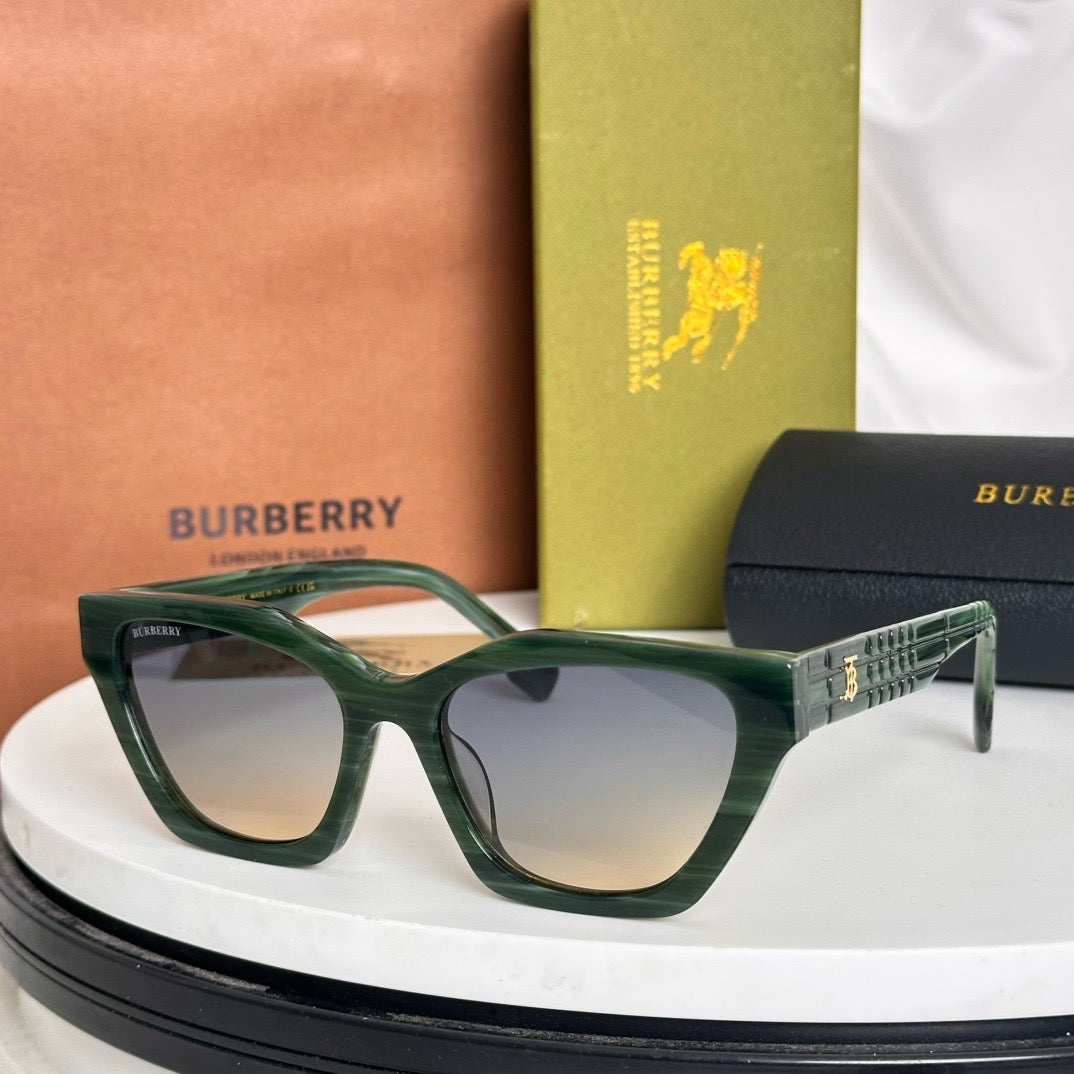 BURBE*RY Eyewear SIZE: 55-15-145