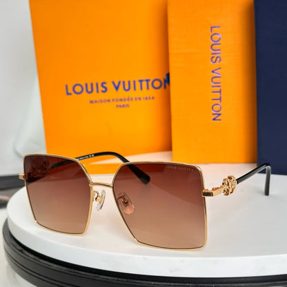Louis Eyewear SIZE: 57-16-145