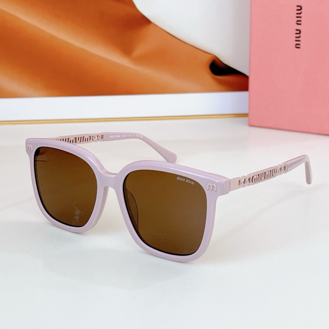 MIU MI* Eyewear SIZE: 55-19-145