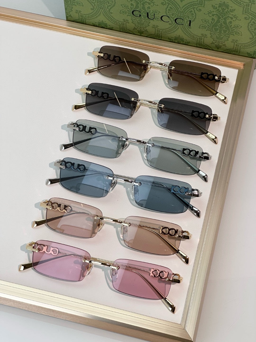 GG* Eyewear SIZE: 52-20-140