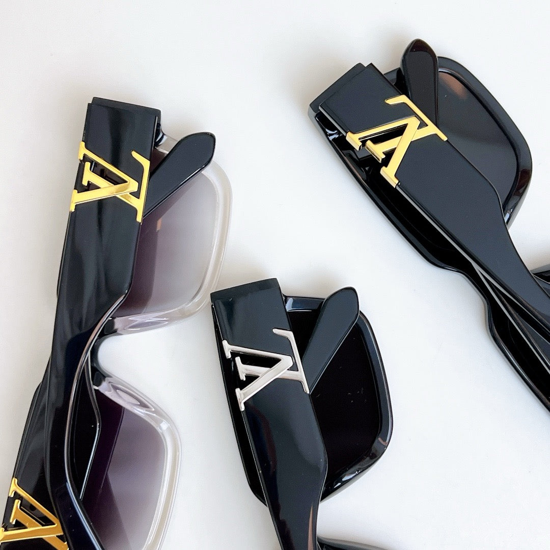 Louis Eyewear SIZE: 54-20-145