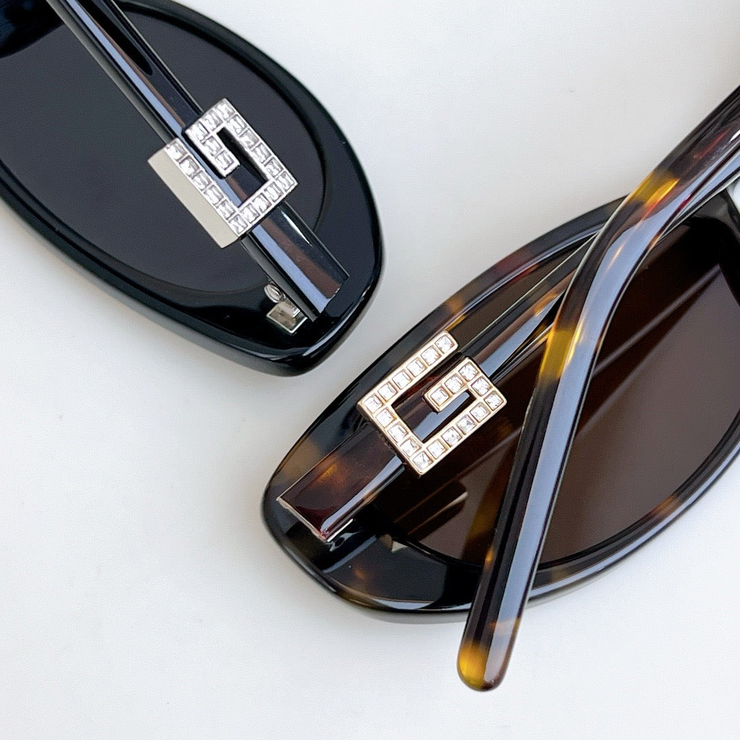 GG* Eyewear SIZE: 52-17-140