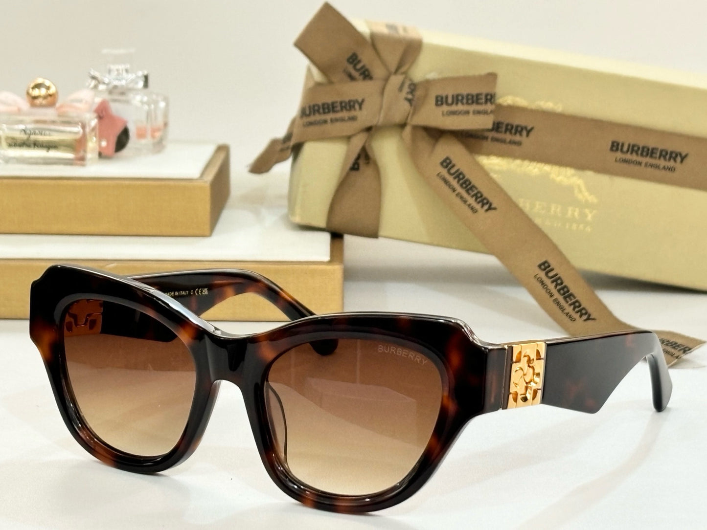 BURBE*RY Eyewear SIZE: 53-20-130