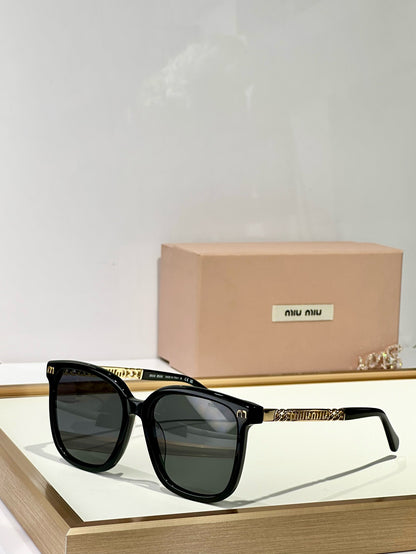 MIU MI* Eyewear SIZE: 65-15-145