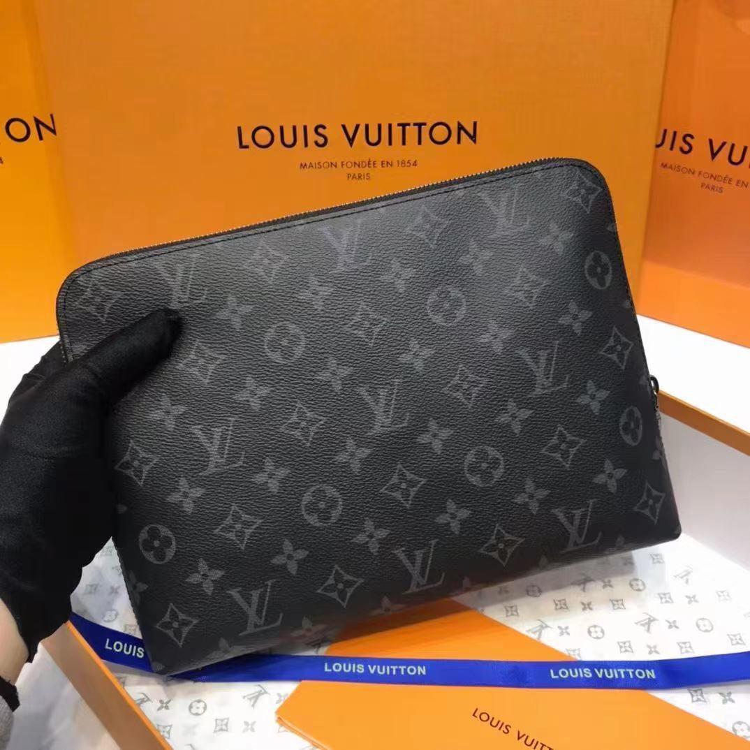 Louis new pouch damier graphite bag size： 21.0 x 27.0 x 5.0 cm