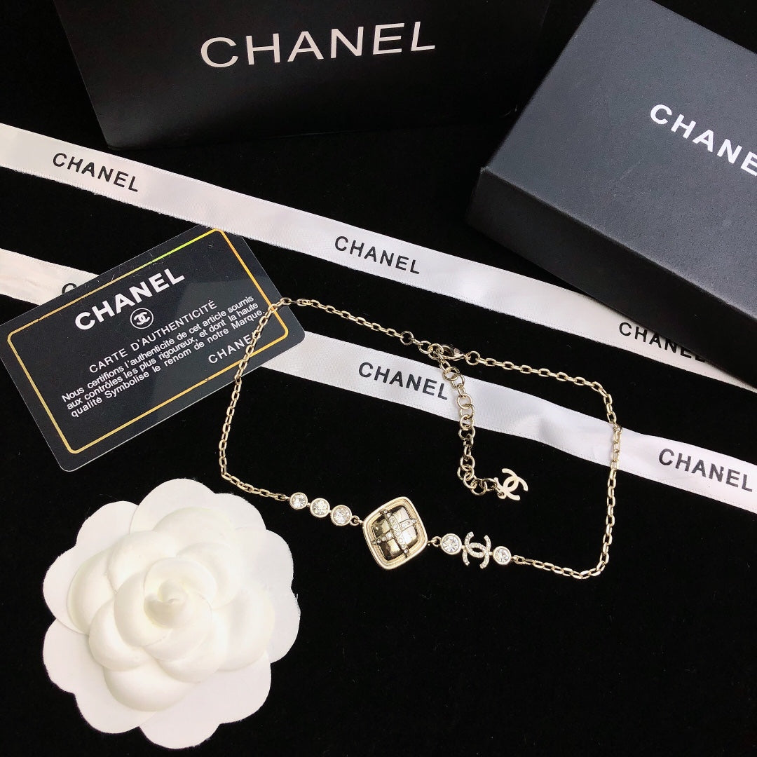 CC Necklace 0027