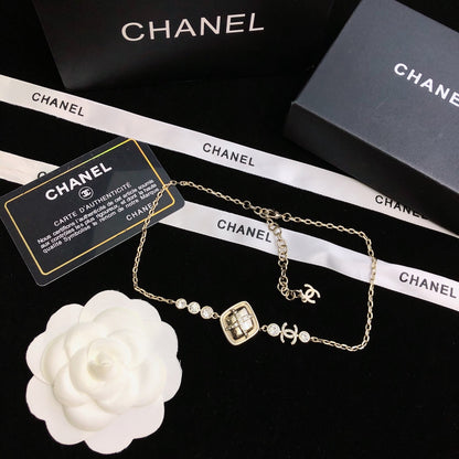 CC Necklace 0027