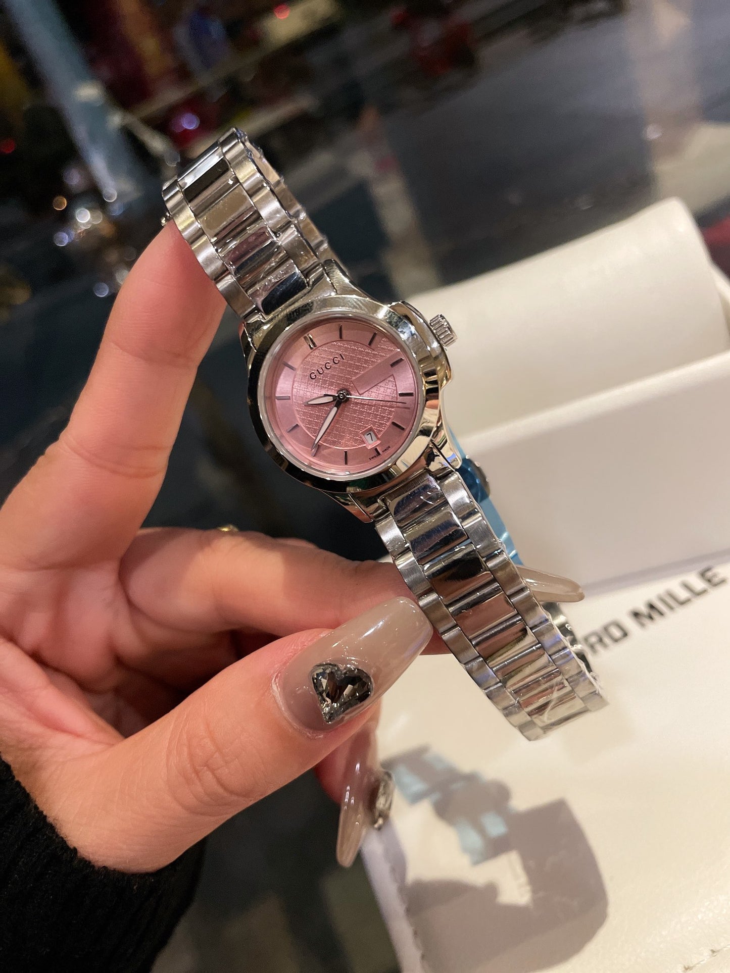 GG G-timeless new arrival men and women watch 02