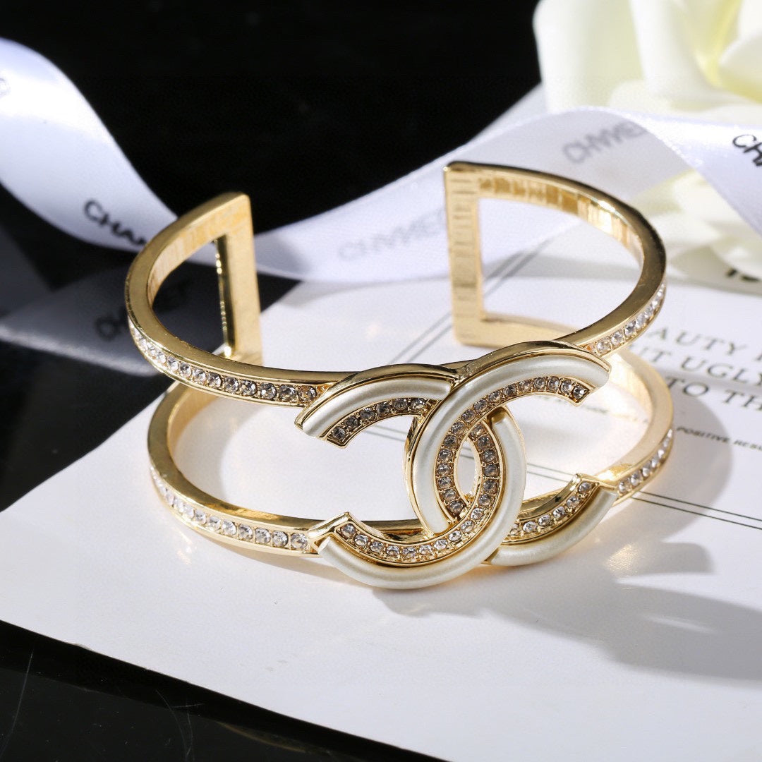 CC Bracelet 0011