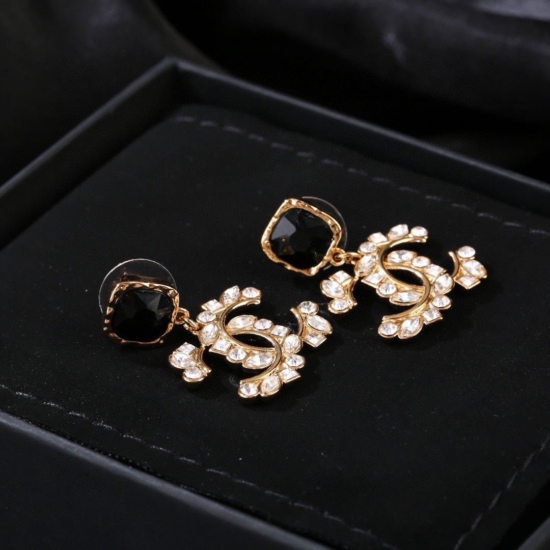 CC Earrings 0001