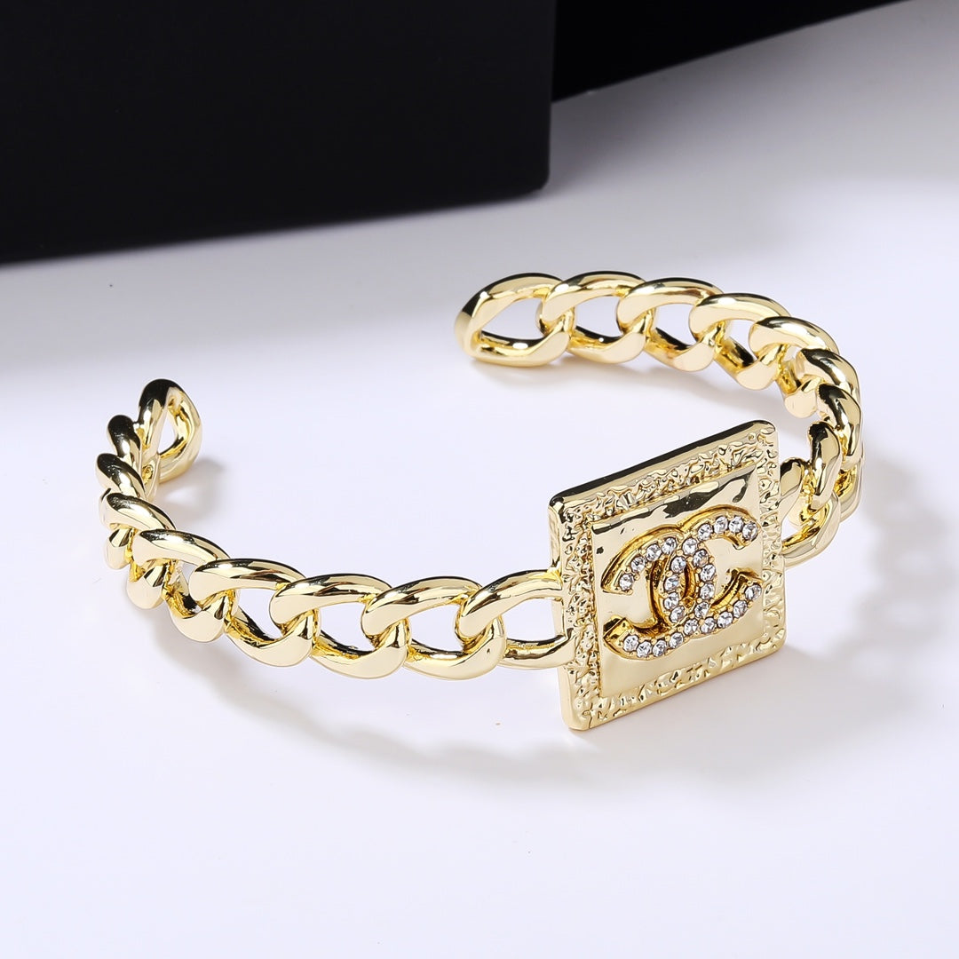 CC Bracelet 0004