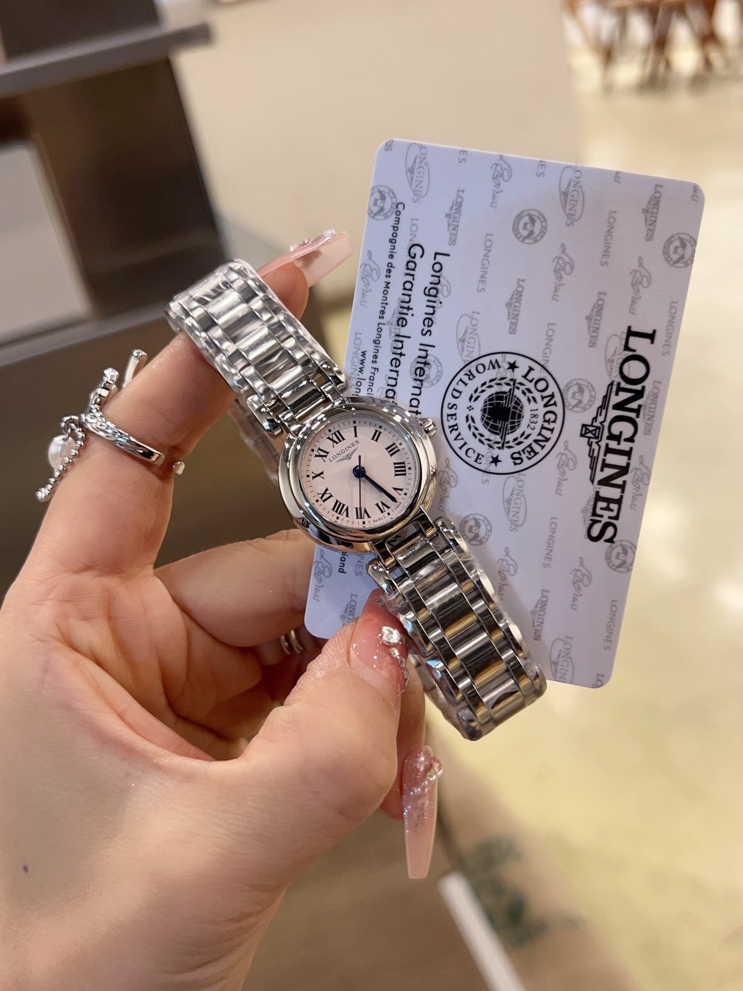 Lg  Women's 26.5mm