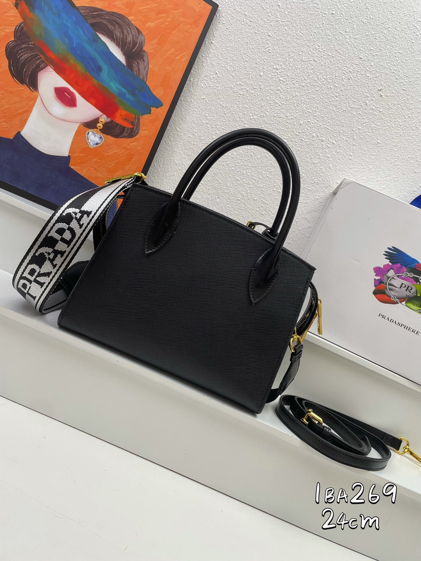 Pra Monochrome new arrival bag size : 24.18.12cm