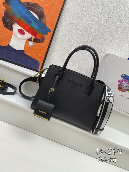 Pra Monochrome new arrival bag size : 24.18.12cm