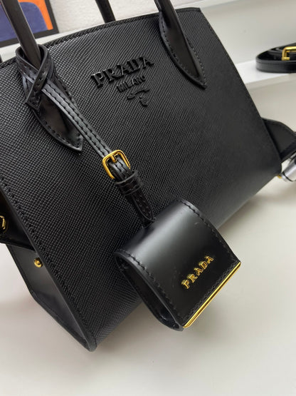 Pra Monochrome new arrival bag size : 24.18.12cm