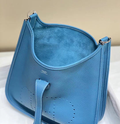 H Evelyne29 new arrival 05 size : 29*30 cm