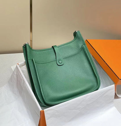 H Evelyne29 new arrival 04 size : 29*30 cm