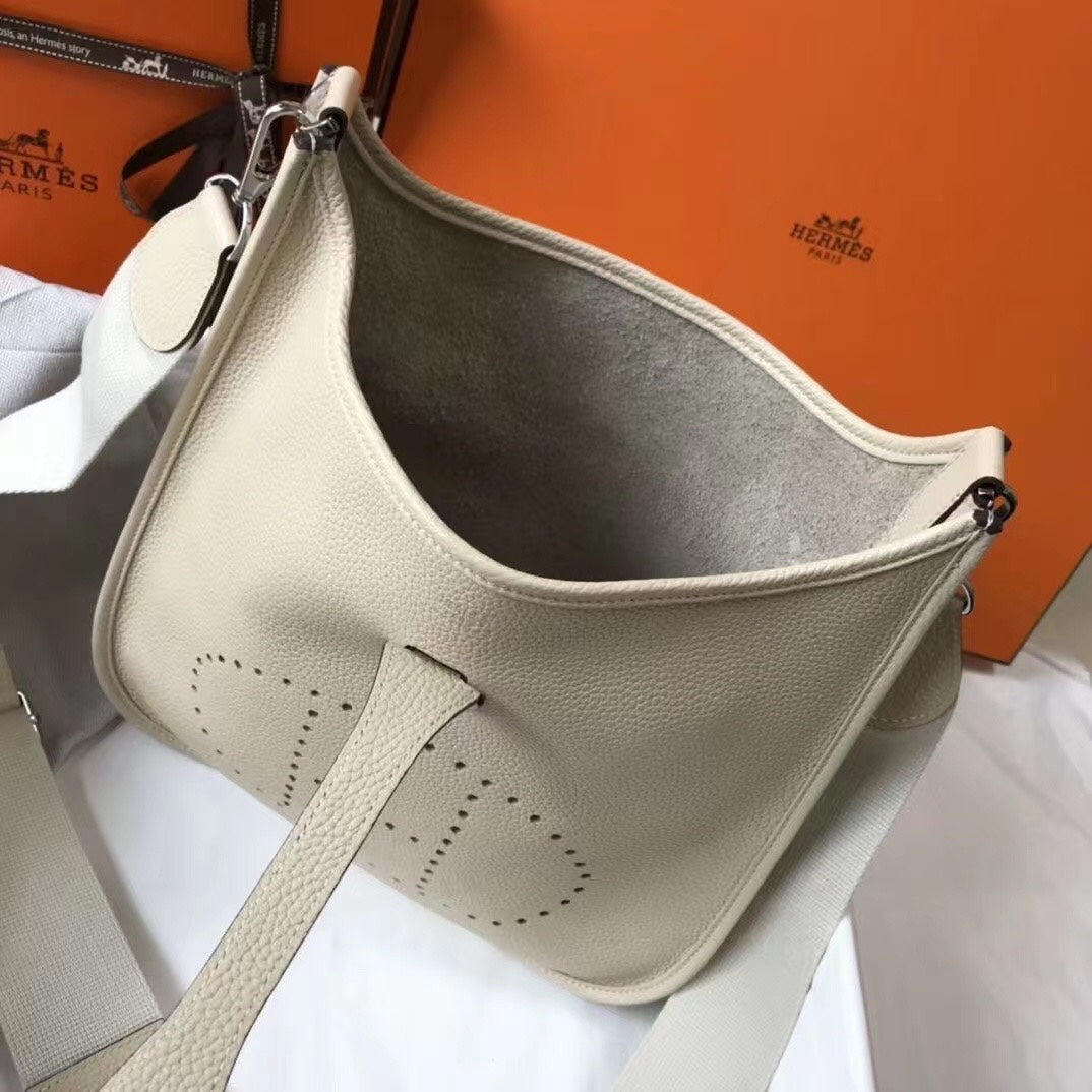 H Evelyne29 new arrival 02 size : 29*30 cm