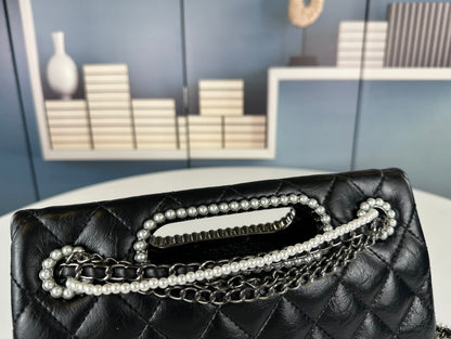 cc 23A new arrival Pearl bag size: 25x17x7 cm