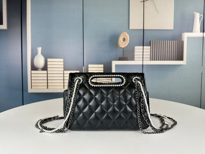cc 23A new arrival Pearl bag size: 25x17x7 cm