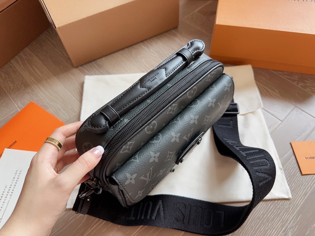 L  slocksling men bag size 25*17 cm