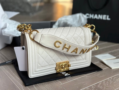 CC  leboy20ss 25*15cm Caviar leather