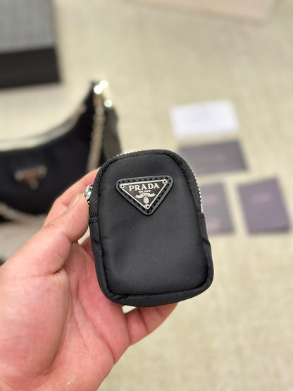 Pra hobo  new arrival bag size : 22 * 16cm