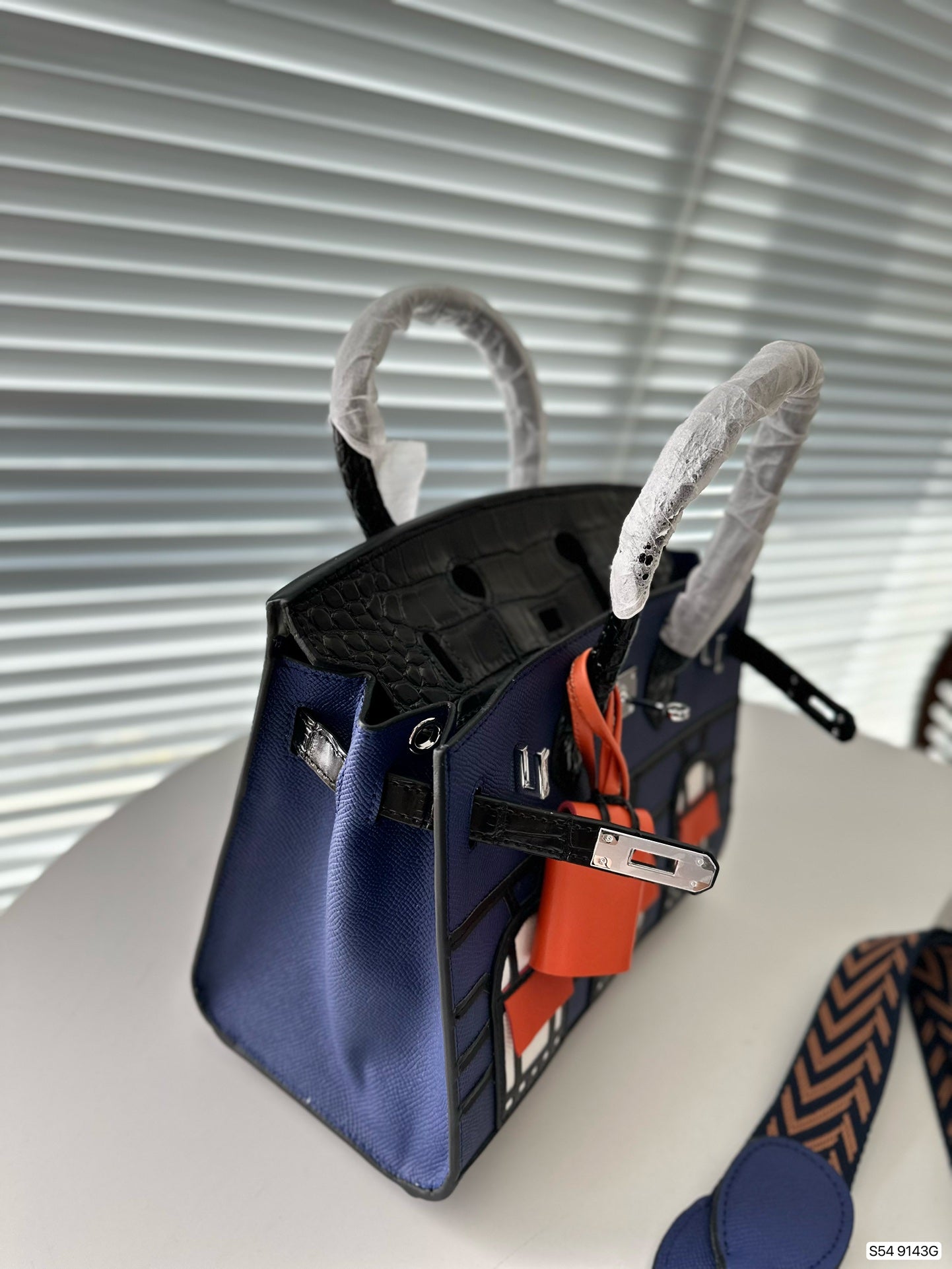H Birkin 25cm sellier Faubourg size: 25 * 20 cm