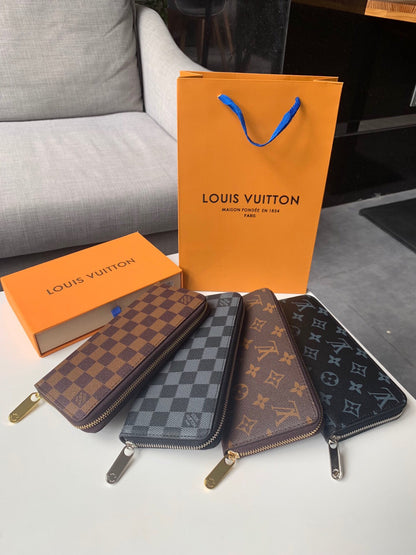 LOUIS new arrival men's wallet size: 19×10×1.5cm