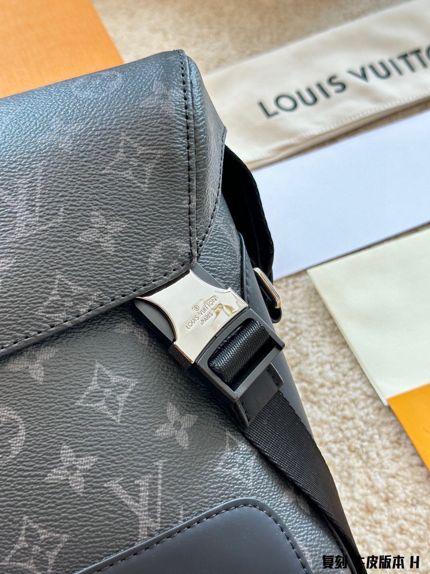 L voyager men bags 28-25cm