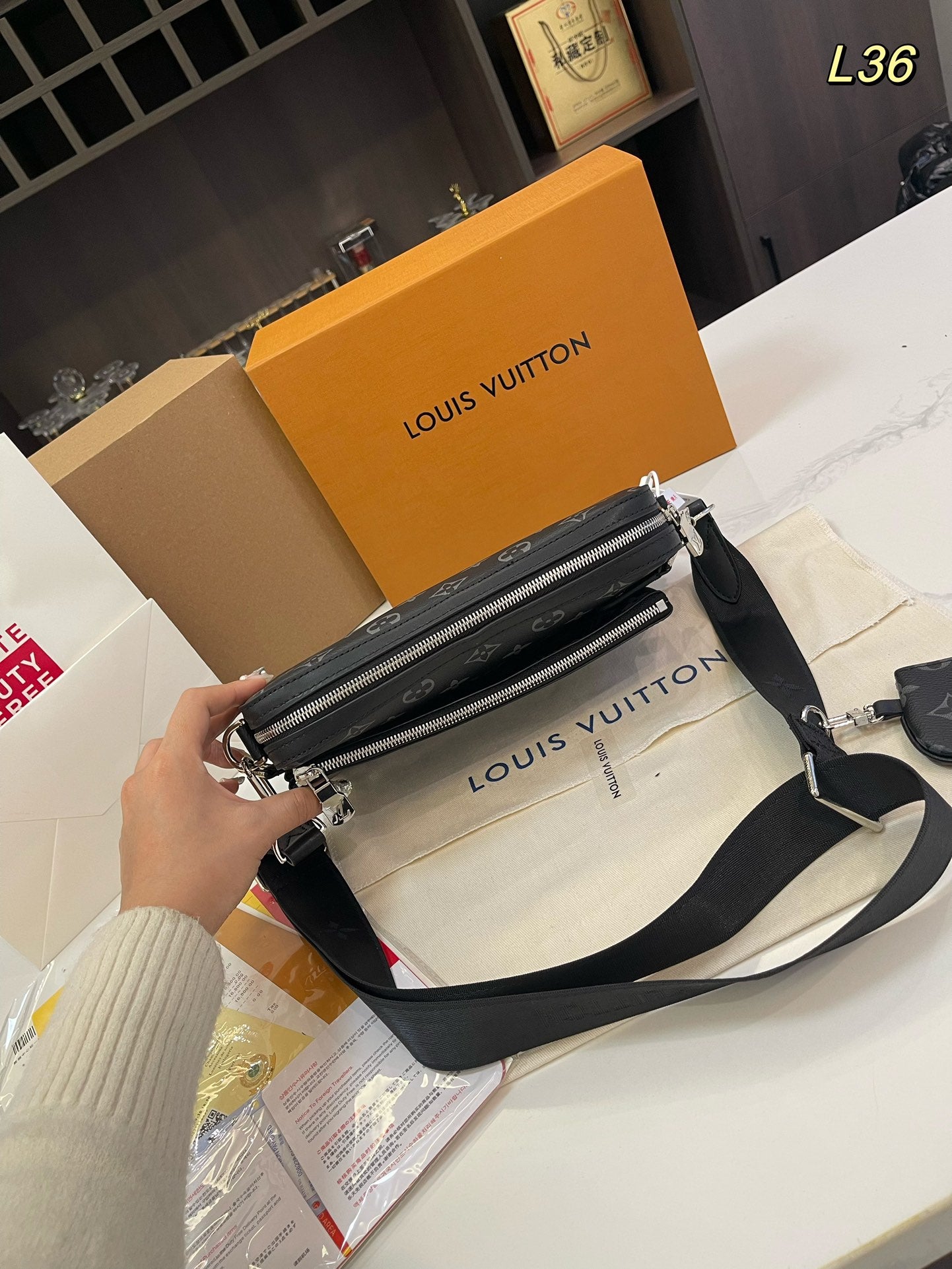 L men bag 25*4*18cm