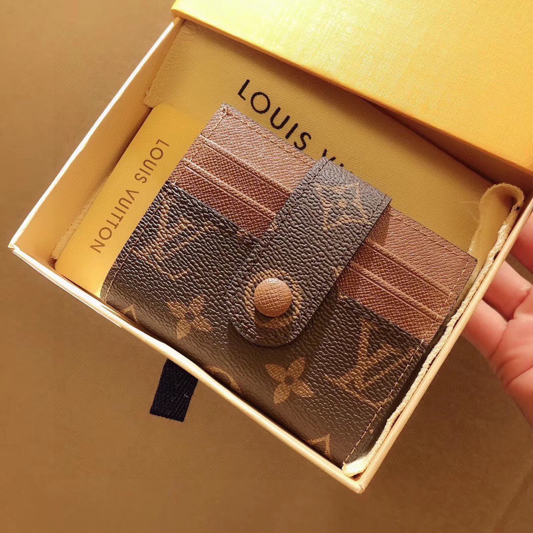 Louis new arrival wallets size: 9x9 cm