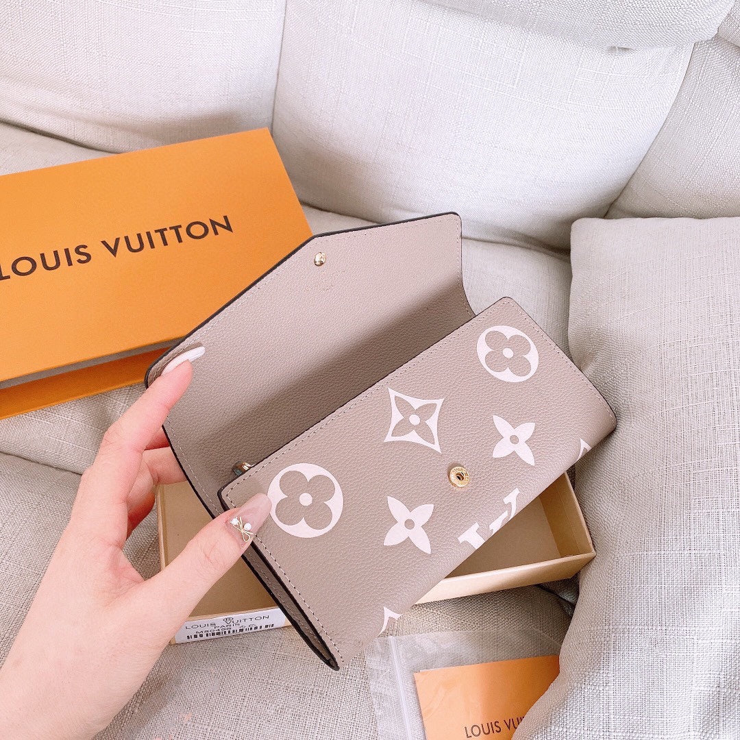 Louis Monogram Empreinte wallet size : 19.5x10.5 cm
