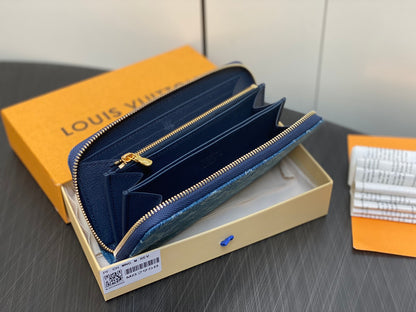 Louis new arrival Zippy Monogram denim wallet size: 19.5*10.5*2.5cm