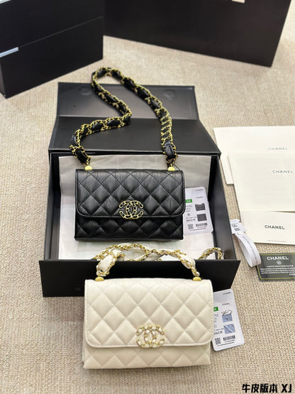 cc Vintage 23k new arrival bag size :19*13 cm