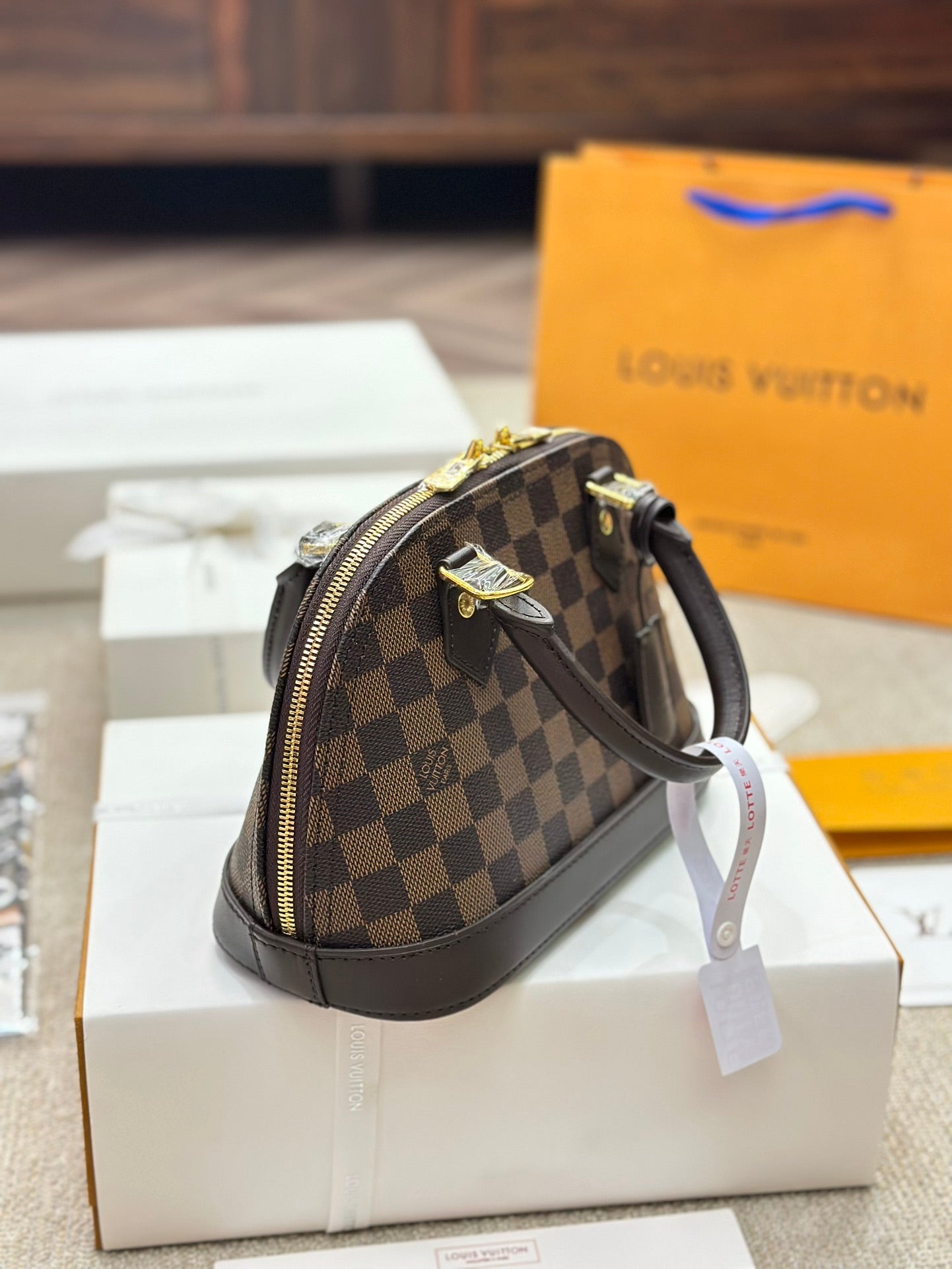 l alma bb new arrival bag size: 24×18cm