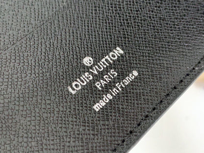 Louis new arrival wallets card holder size : 11-9cm