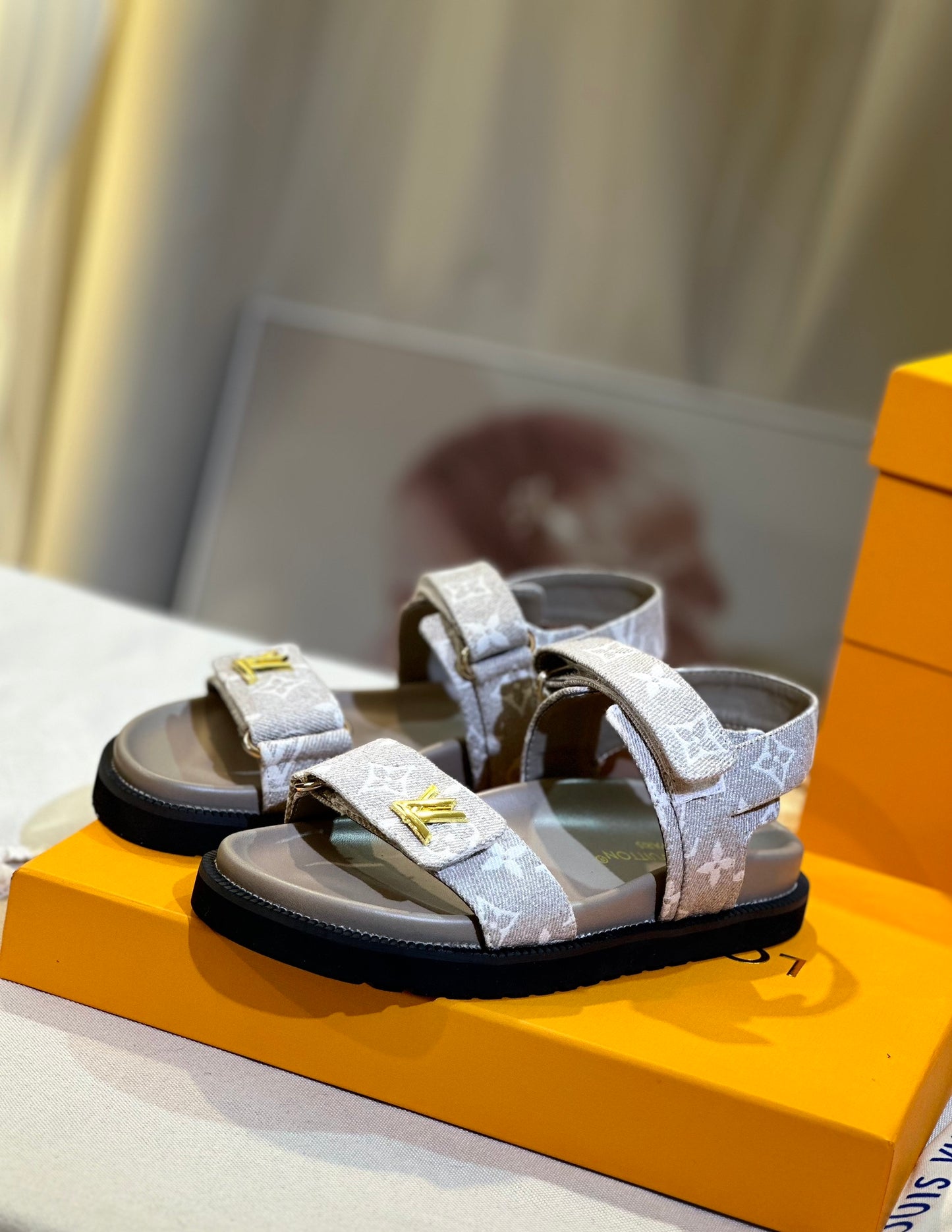 Louis new arrival summer women shoes