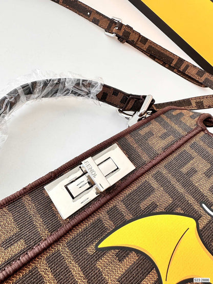 FEN  FRAGMENT 2024 new styles size: 26.5 * 21.5 cm