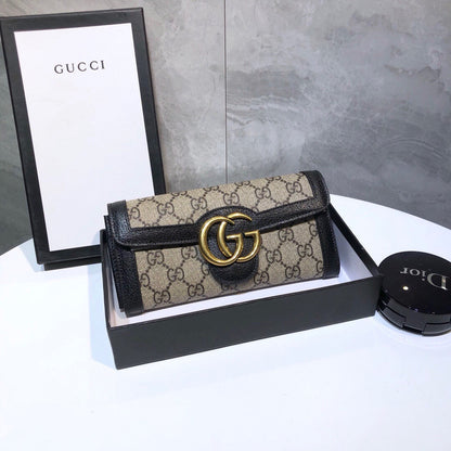 gg new arrival wallets size : 19x10 cm