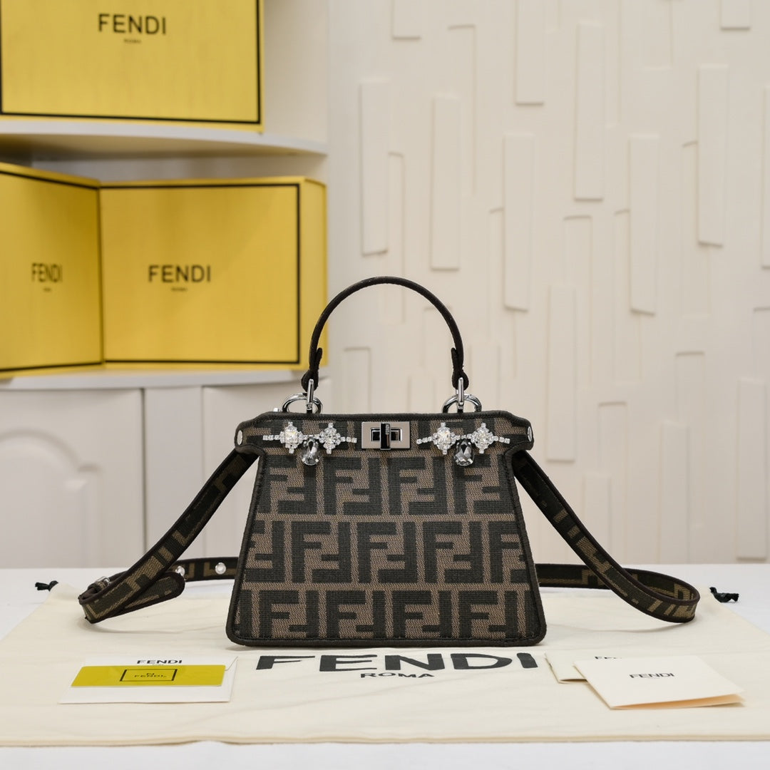 Fen Peekaboo ISeeU Petite diamond tote bag