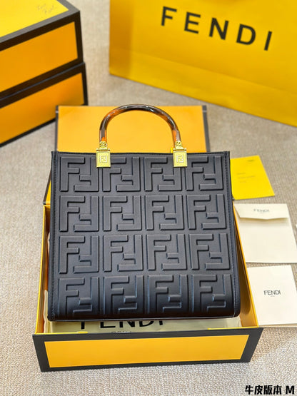 fen peekabo new arrival tote bag small size : 25*25 cm