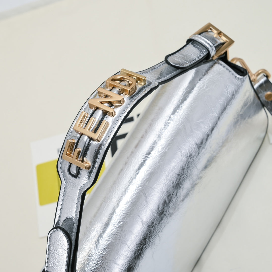 Fen new arrival BAGUETTE bag size: 27*15*6