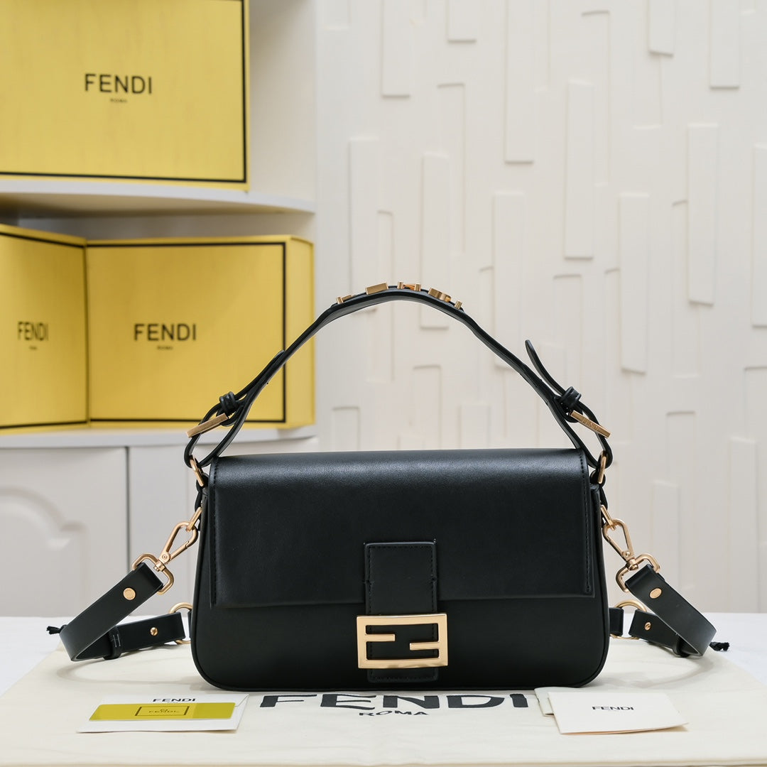 Fen new arrival BAGUETTE bag size: 27*15*6