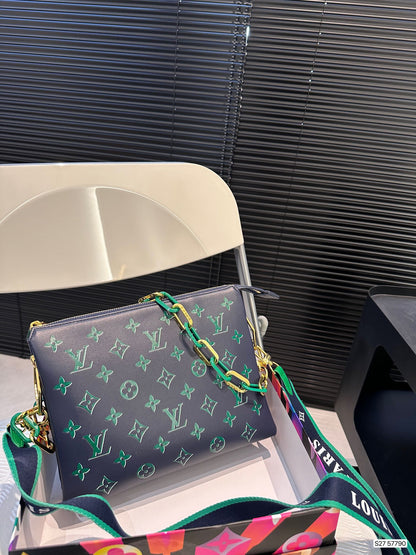 Louis new arrival cousin bag size: 26 * 20 cm