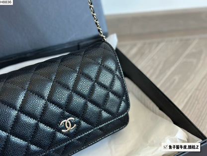 CC new arrival woc caviar leather bag size:19 * 12cm