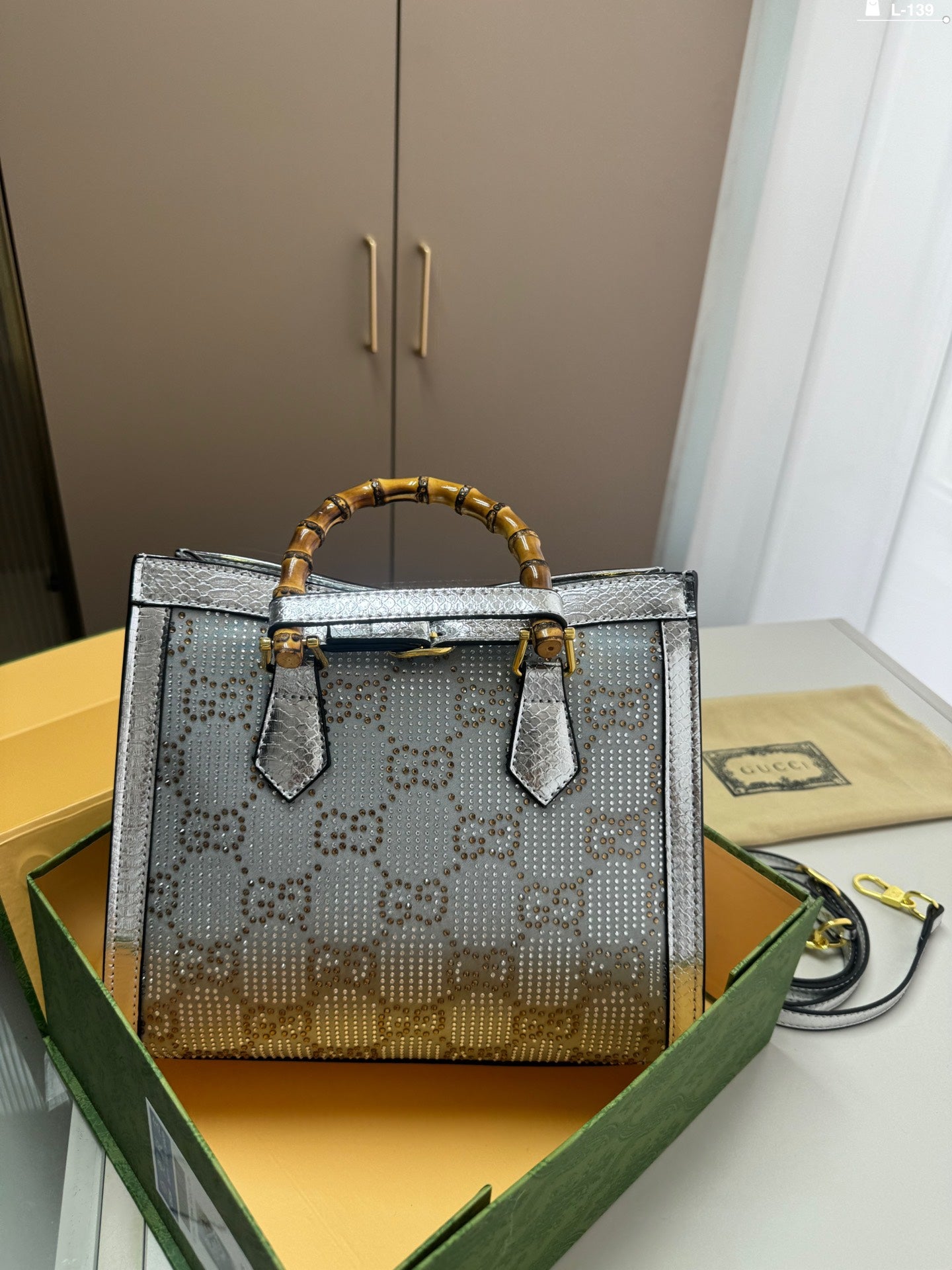 Gg new arrival tote bag size: 27*10*22 cm