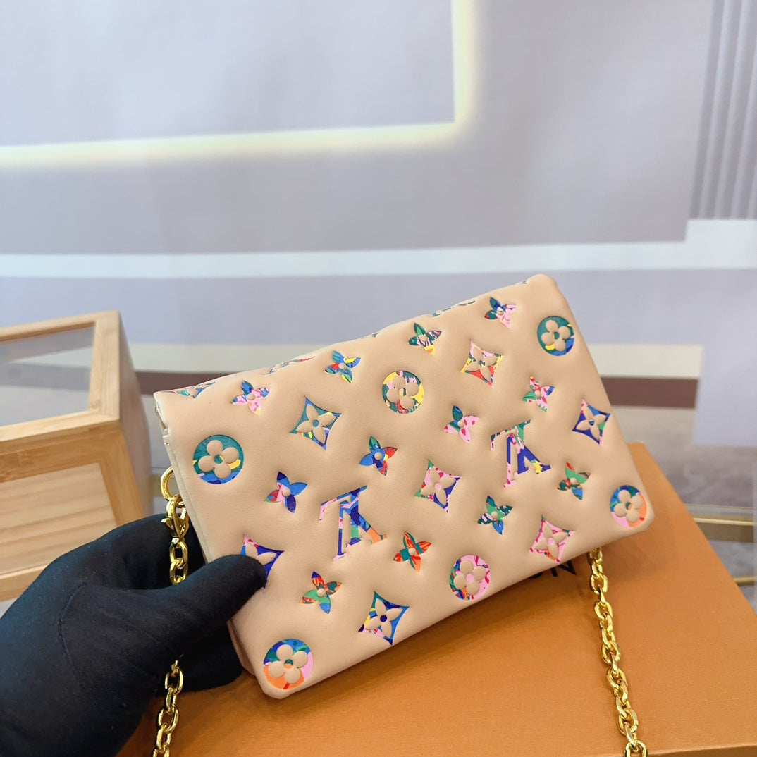 Louis new arrival cousin bag size: 20*14cm