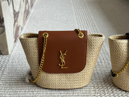 Y new arrival summer bag size:  23 * 20cm